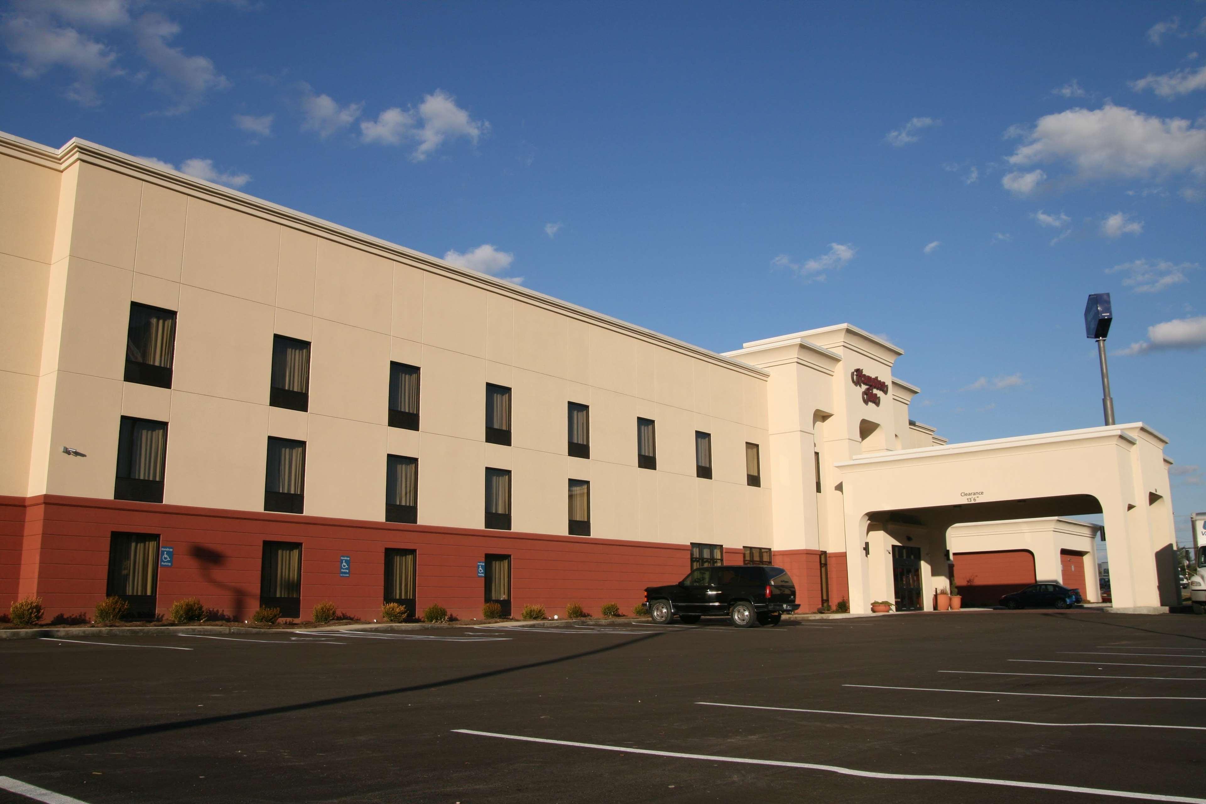 Hampton Inn Williamsburg Exteriör bild